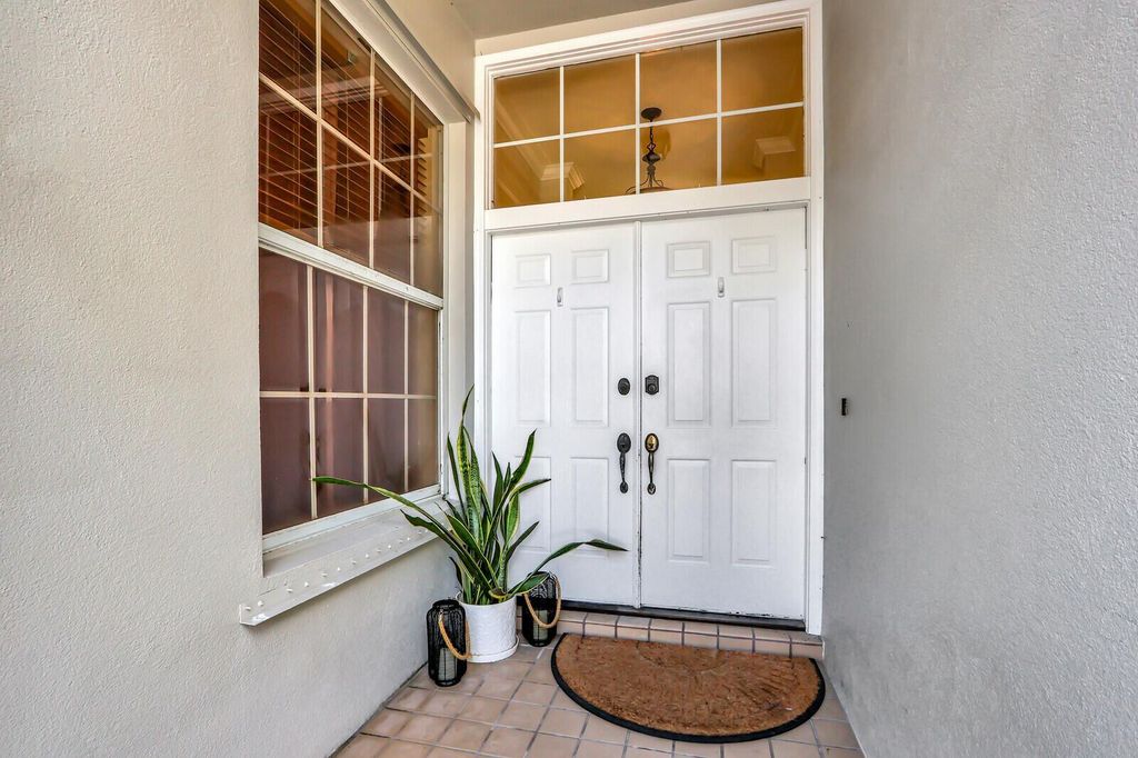 Photo of 180 S Hampton Drive, Jupiter, FL 33458 (MLS # R10920095)