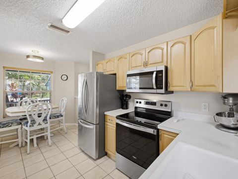 Tiny photo for 13175 Quiet Woods Road #B, Wellington, FL 33414 (MLS # B26051399)