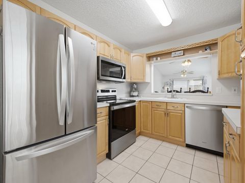 Tiny photo for 13175 Quiet Woods Road #B, Wellington, FL 33414 (MLS # B26051399)