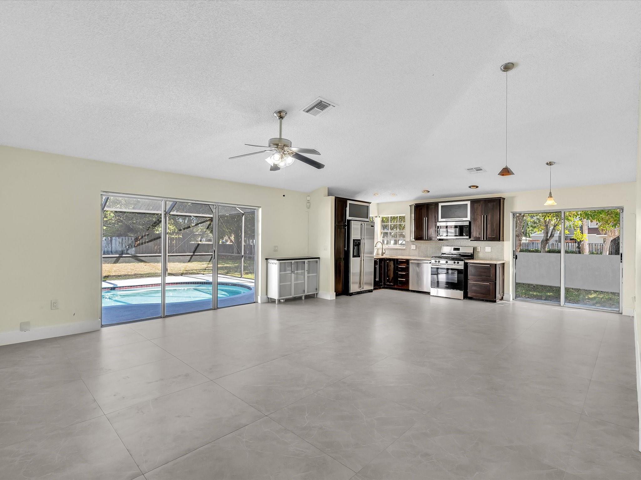 SAWGRASS PLANTATION - Residential Lease