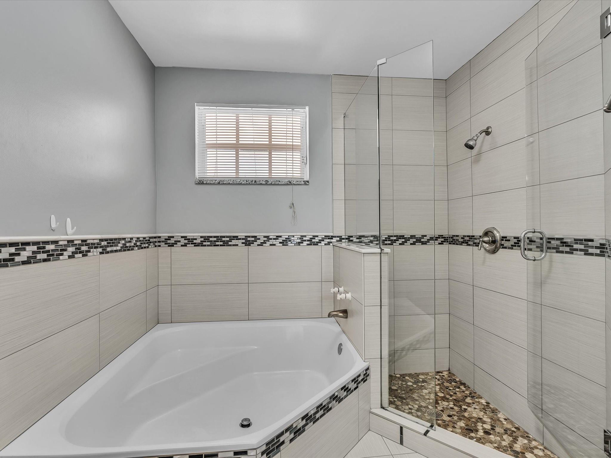 SAWGRASS PLANTATION - Residential Lease