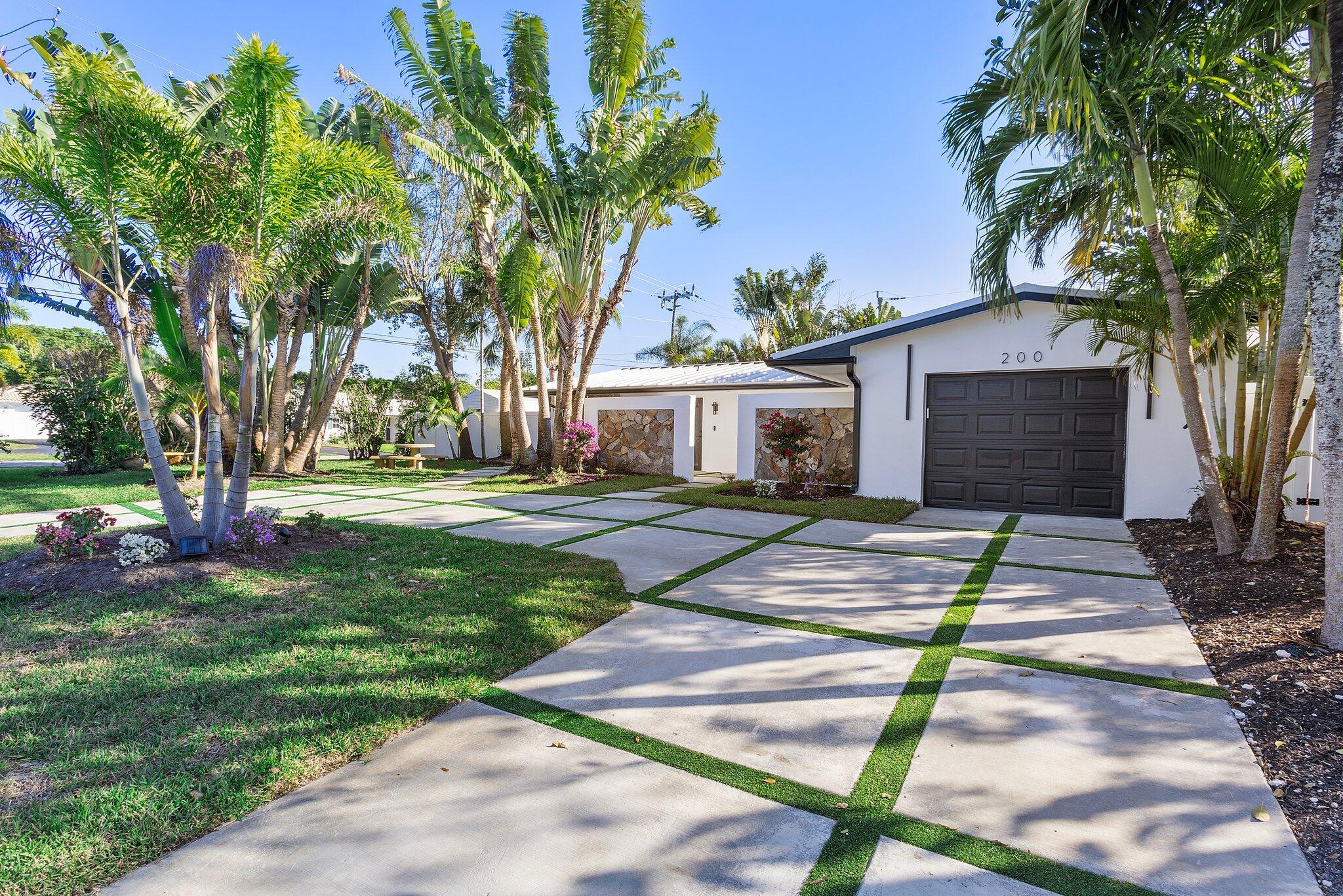 200 SW 12th Street