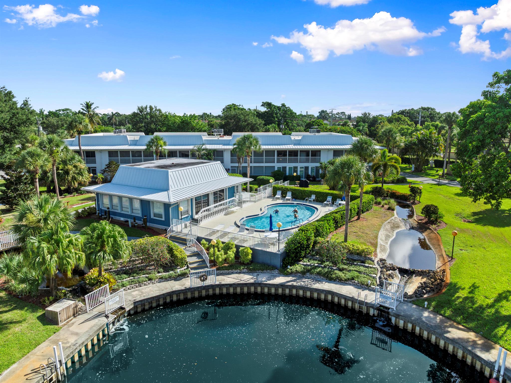 Stuart, Florida 34994, United States, 2 Bedrooms Bedrooms, ,2 BathroomsBathrooms,Residential,Active,209337