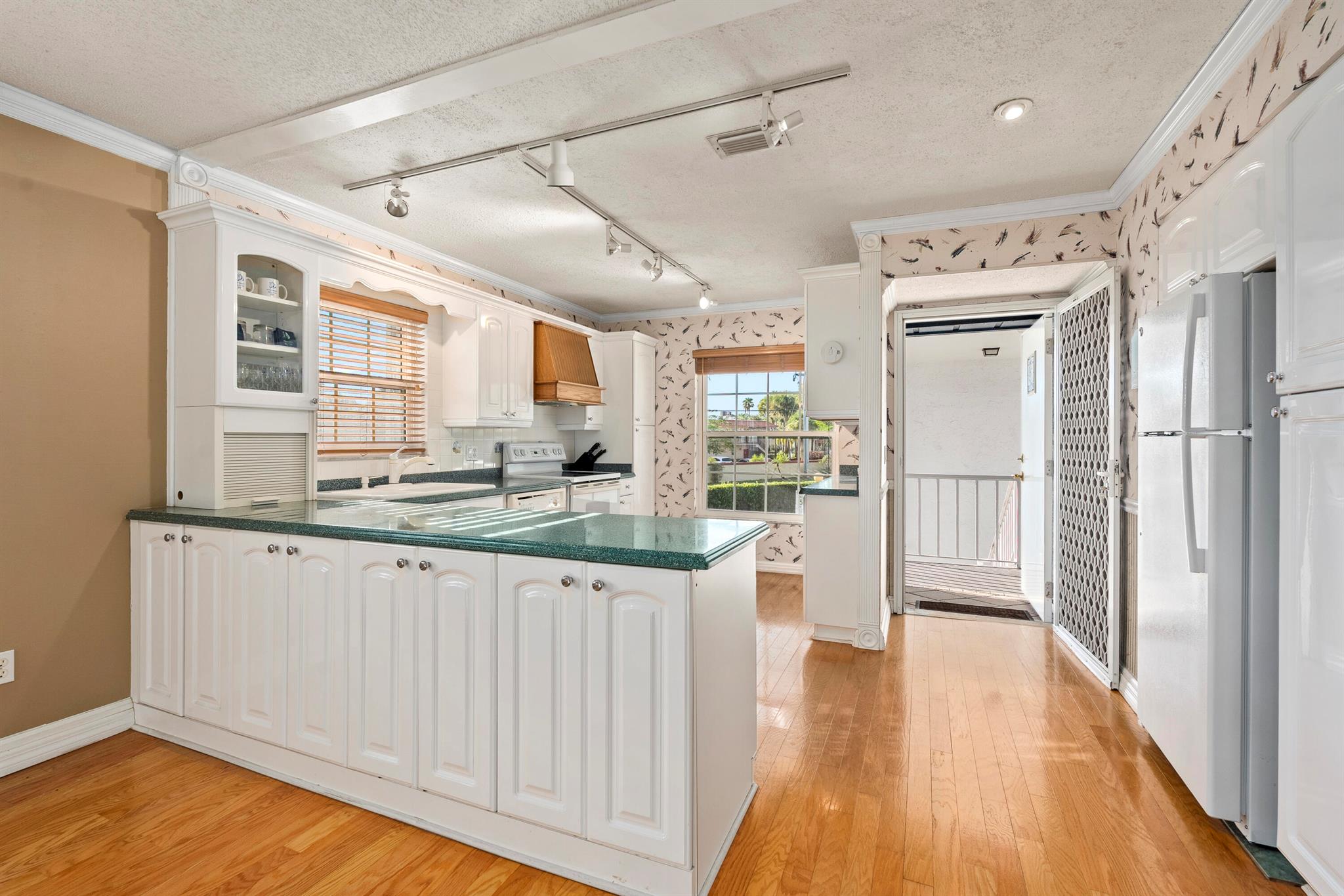 Stuart, Florida 34994, United States, 2 Bedrooms Bedrooms, ,2 BathroomsBathrooms,Residential,Active,209337