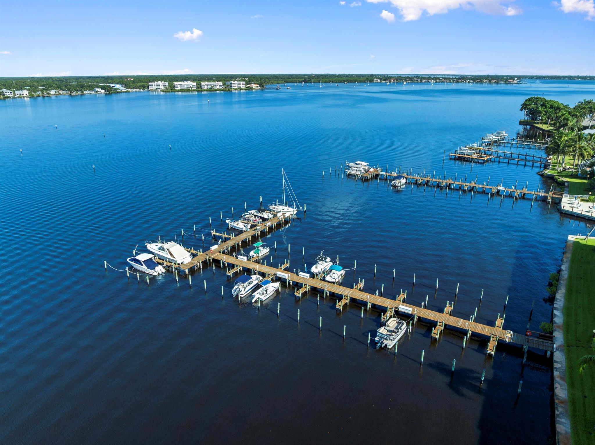 Stuart, Florida 34994, United States, 2 Bedrooms Bedrooms, ,2 BathroomsBathrooms,Residential,Active,209337