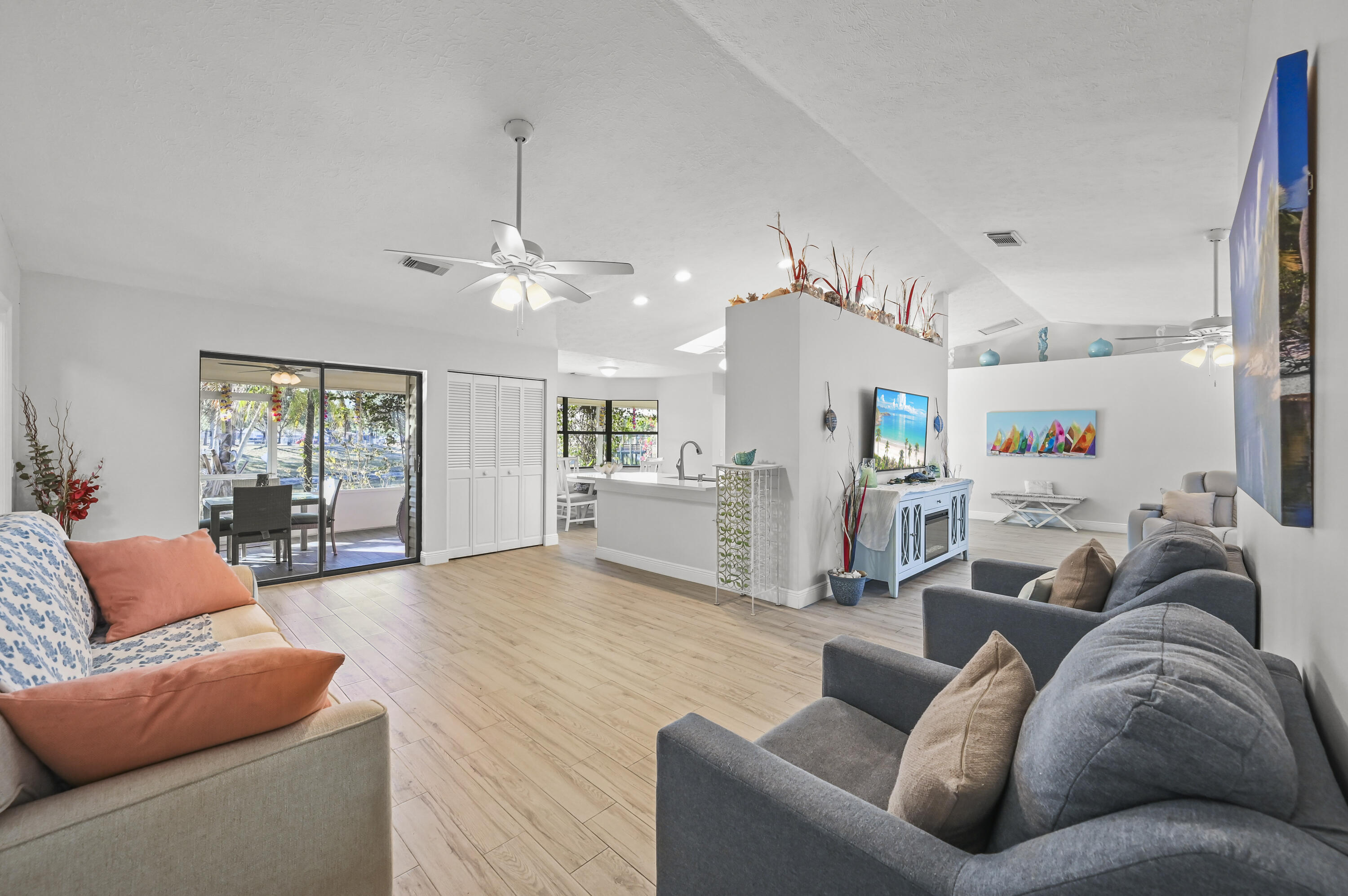 PORT ST LUCIE SECTION 40 - Residential