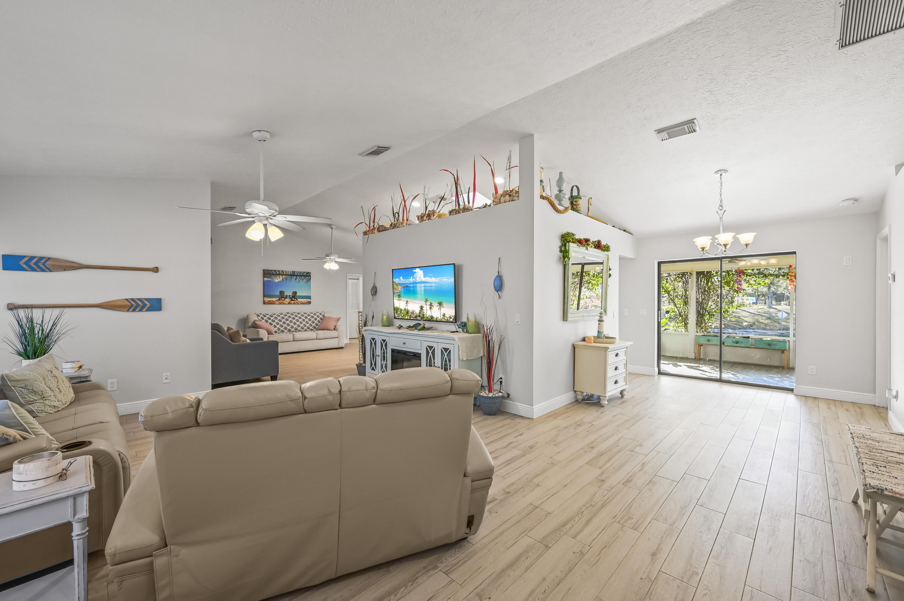 PORT ST LUCIE SECTION 40 - Residential