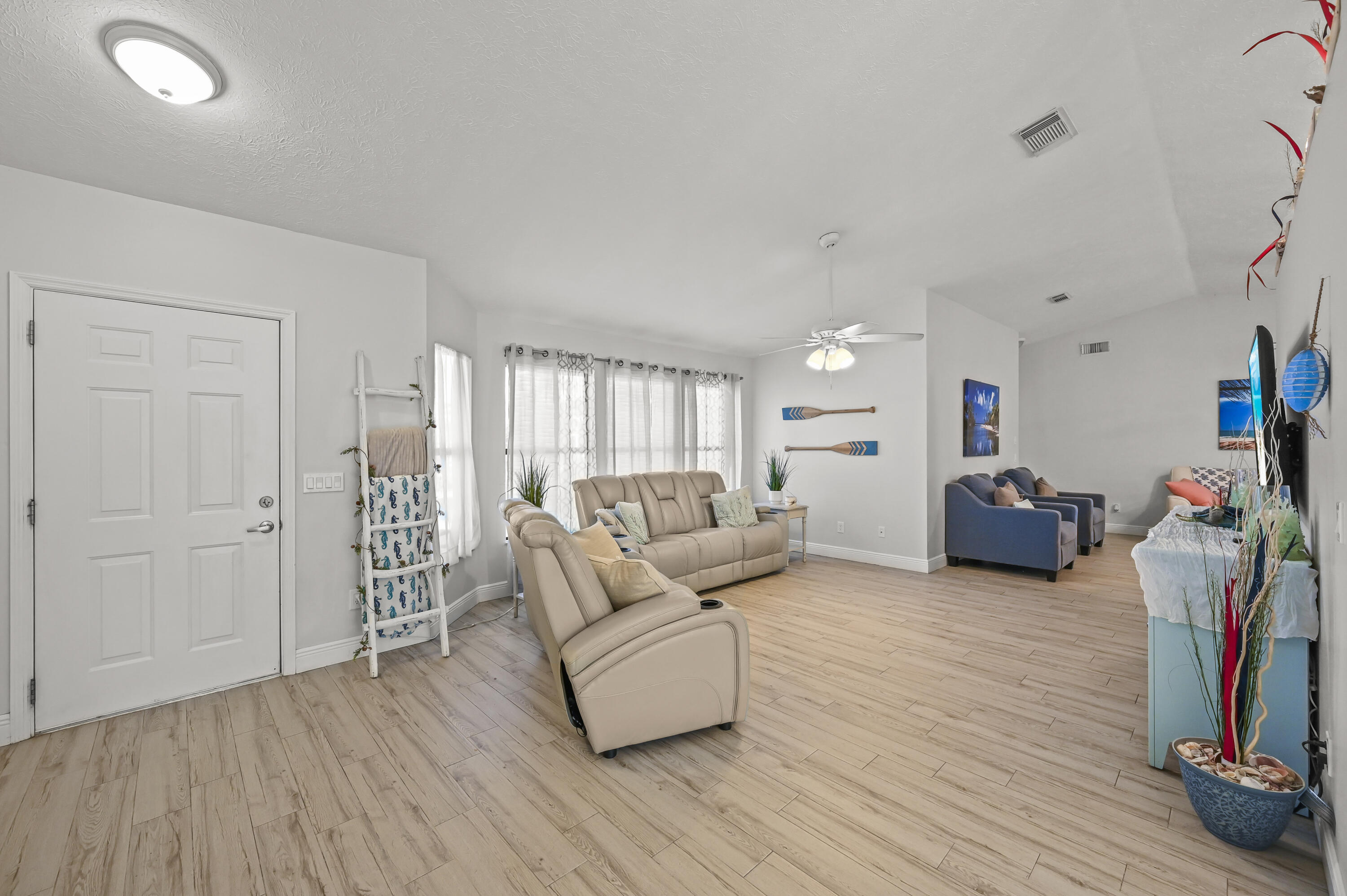 PORT ST LUCIE SECTION 40 - Residential