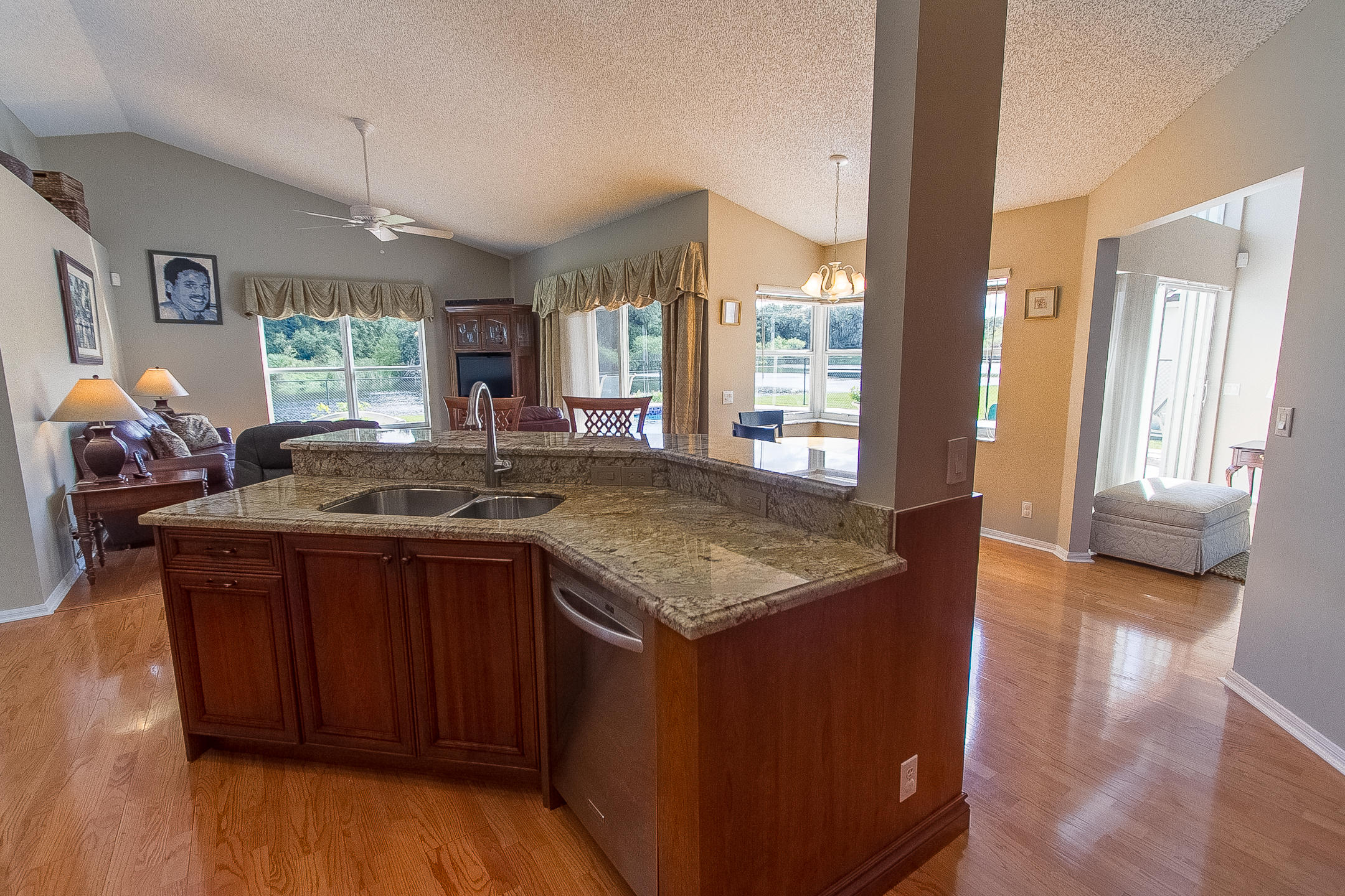 FOREST RIDGE - Residential