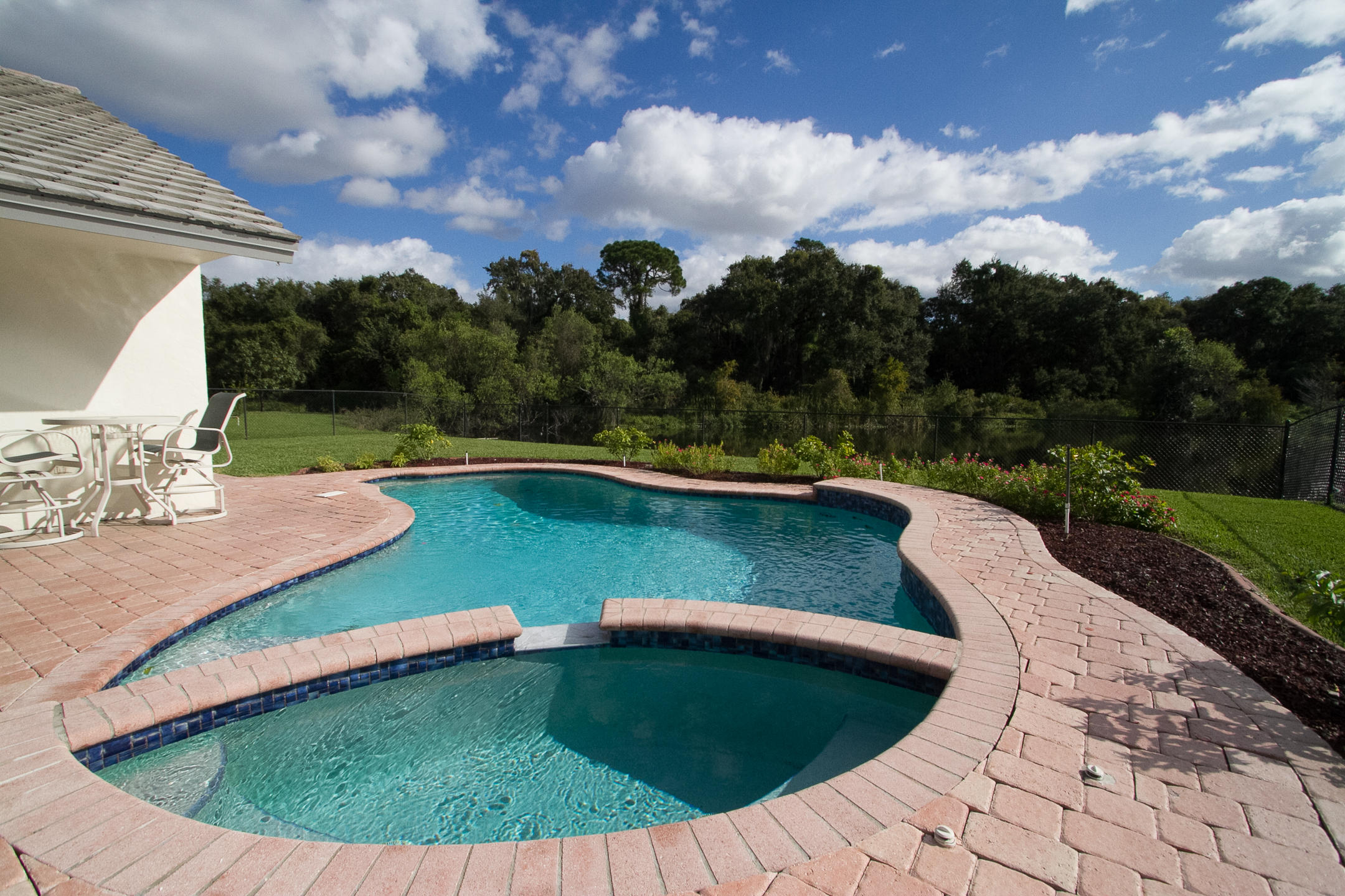 FOREST RIDGE - Residential