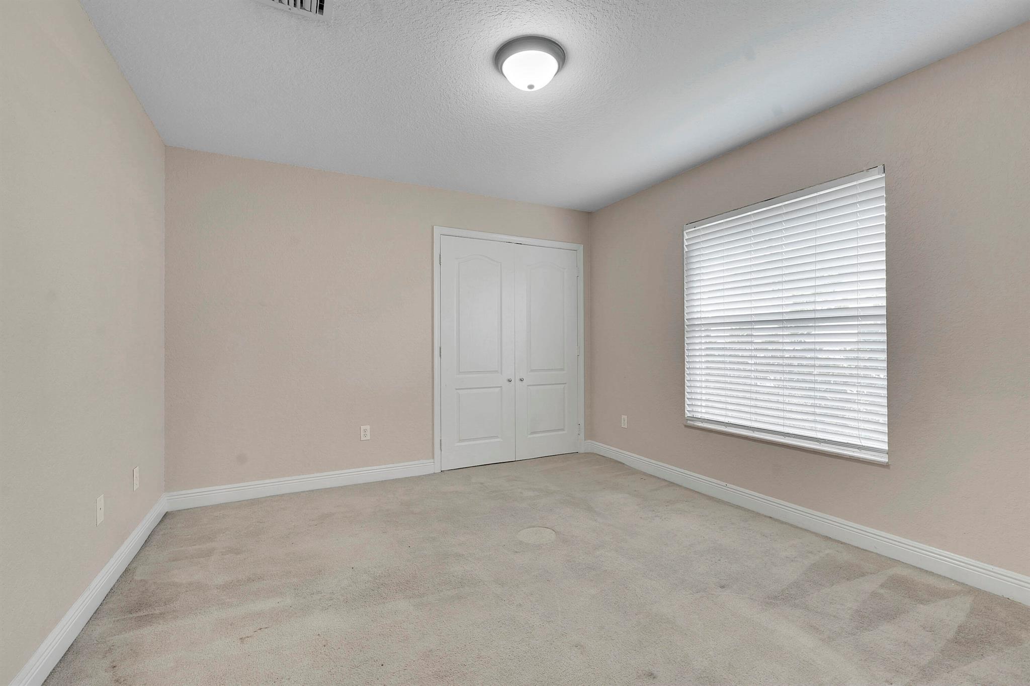 PORT ST LUCIE SECTION 21 - Residential