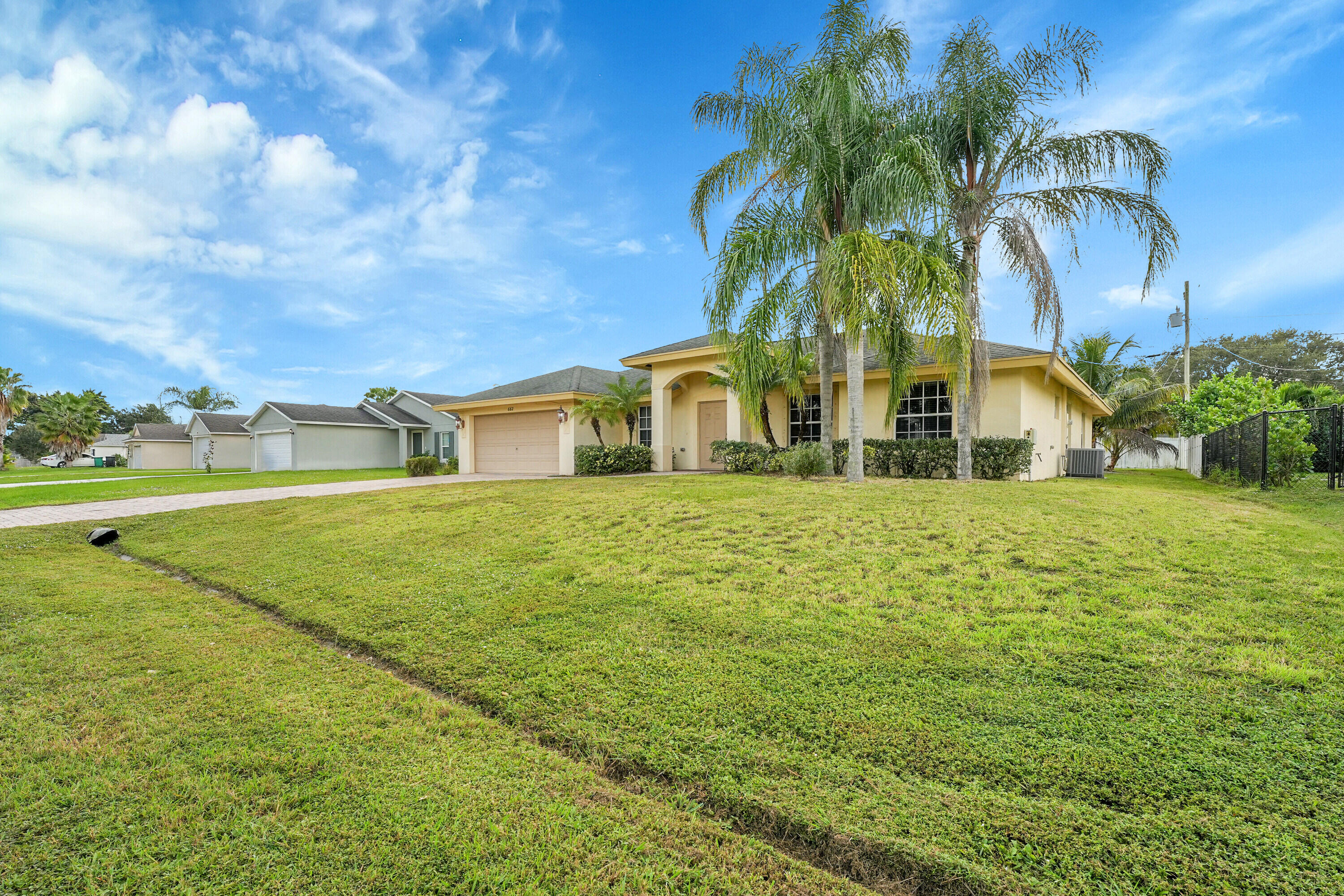 PORT ST LUCIE SECTION 21 - Residential