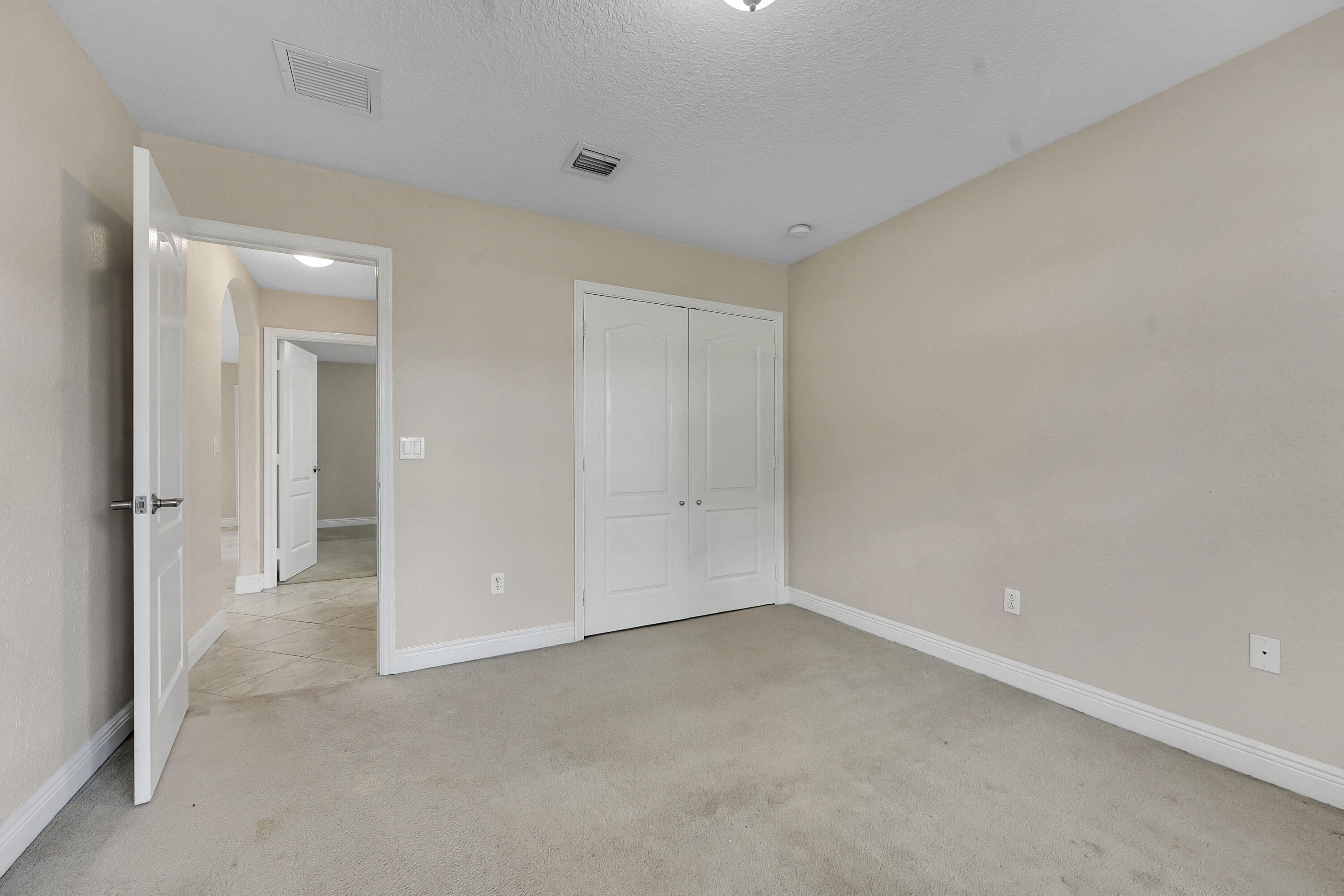 PORT ST LUCIE SECTION 21 - Residential