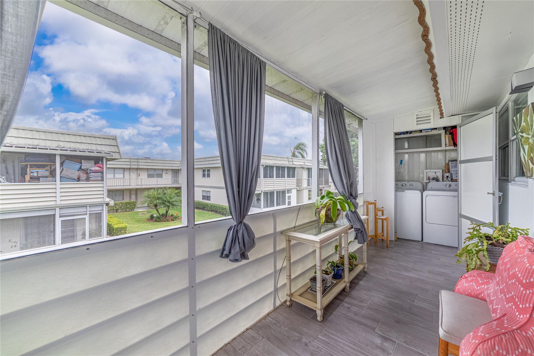 Kings Point - Residential