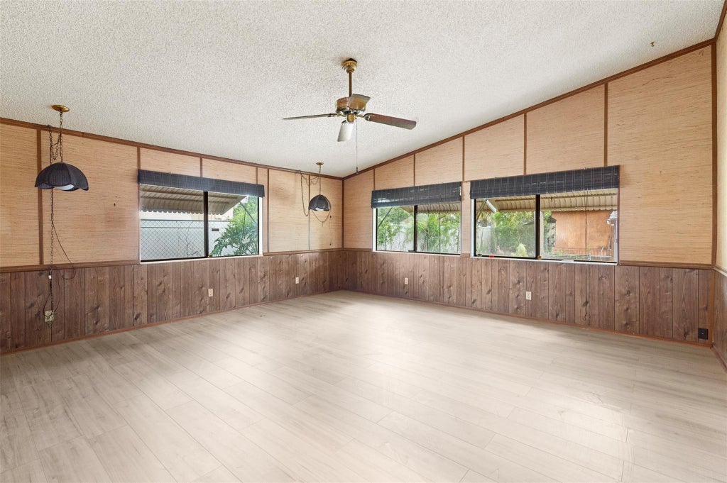 Photo of 939 Lytle Street, West Palm Beach, FL 33405 (MLS # F10507237)