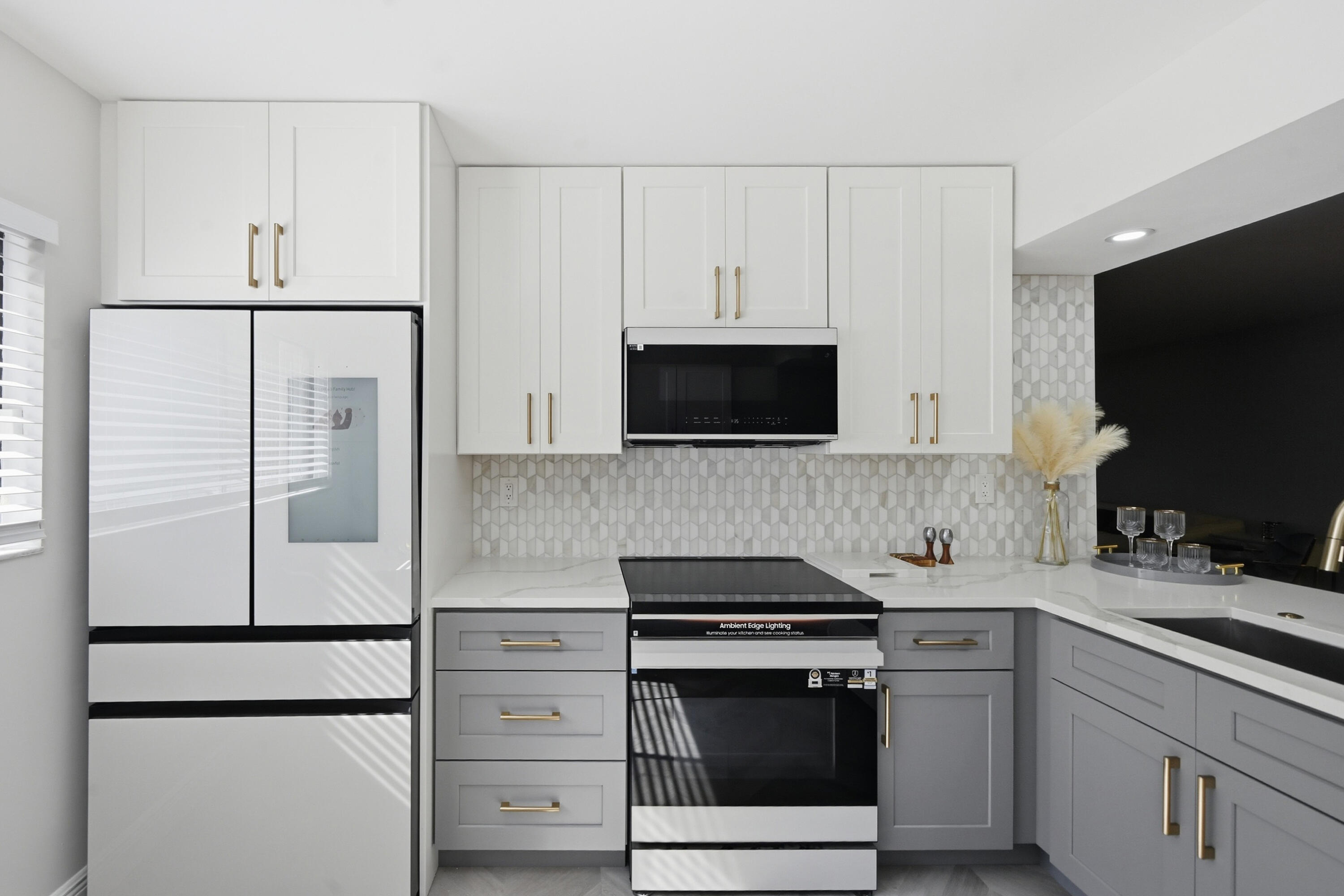 TROWBRIDGE CONDO - Residential