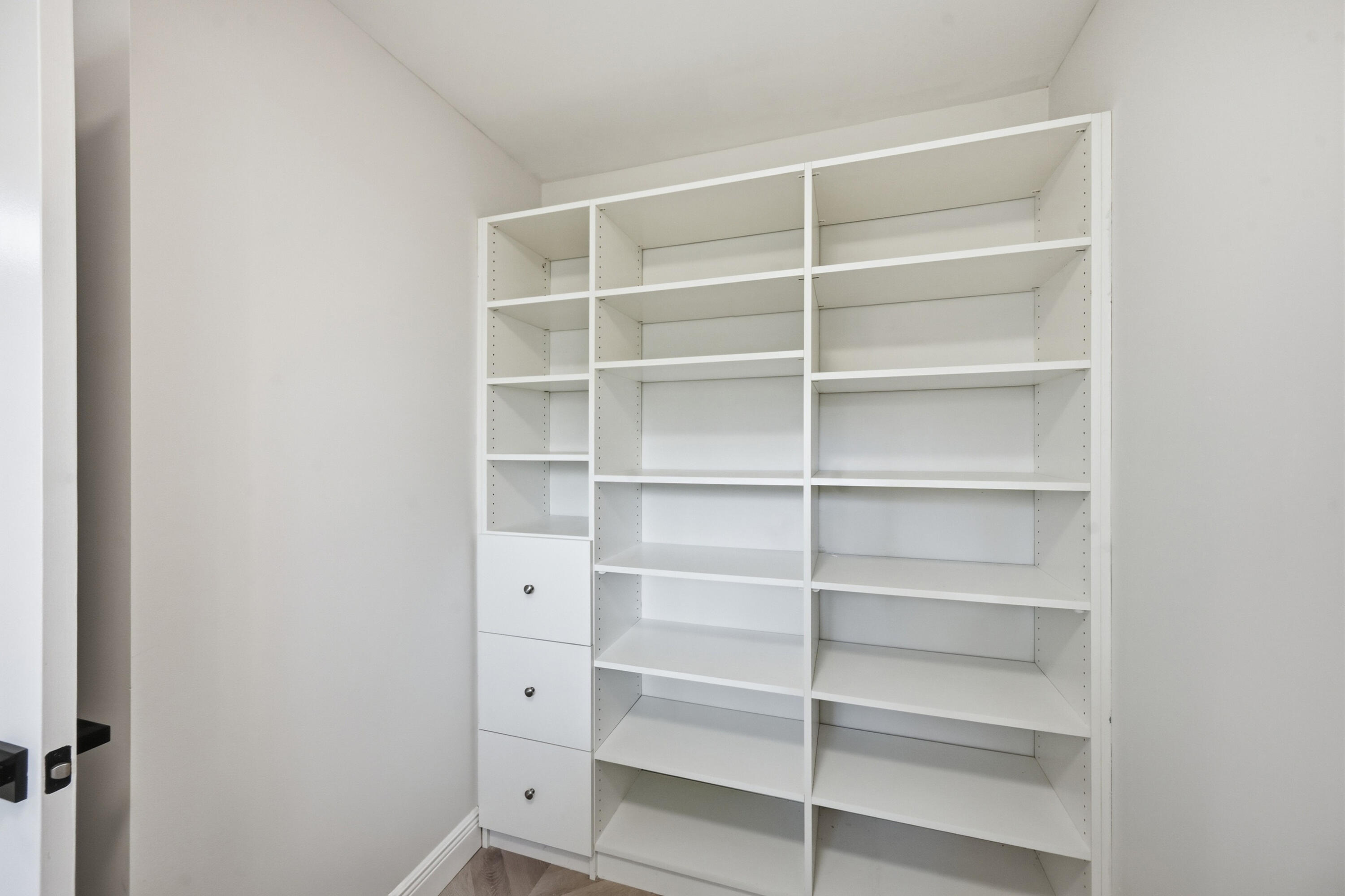 TROWBRIDGE CONDO - Residential