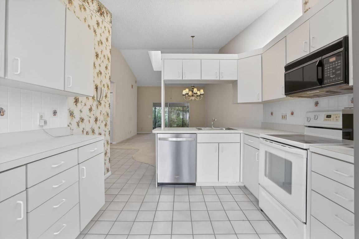 SEA PINES - Residential