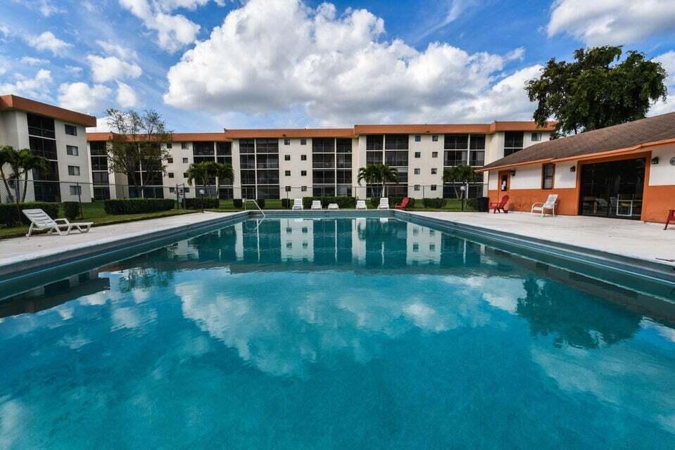 OLYMPUS VILLAGE - Residential