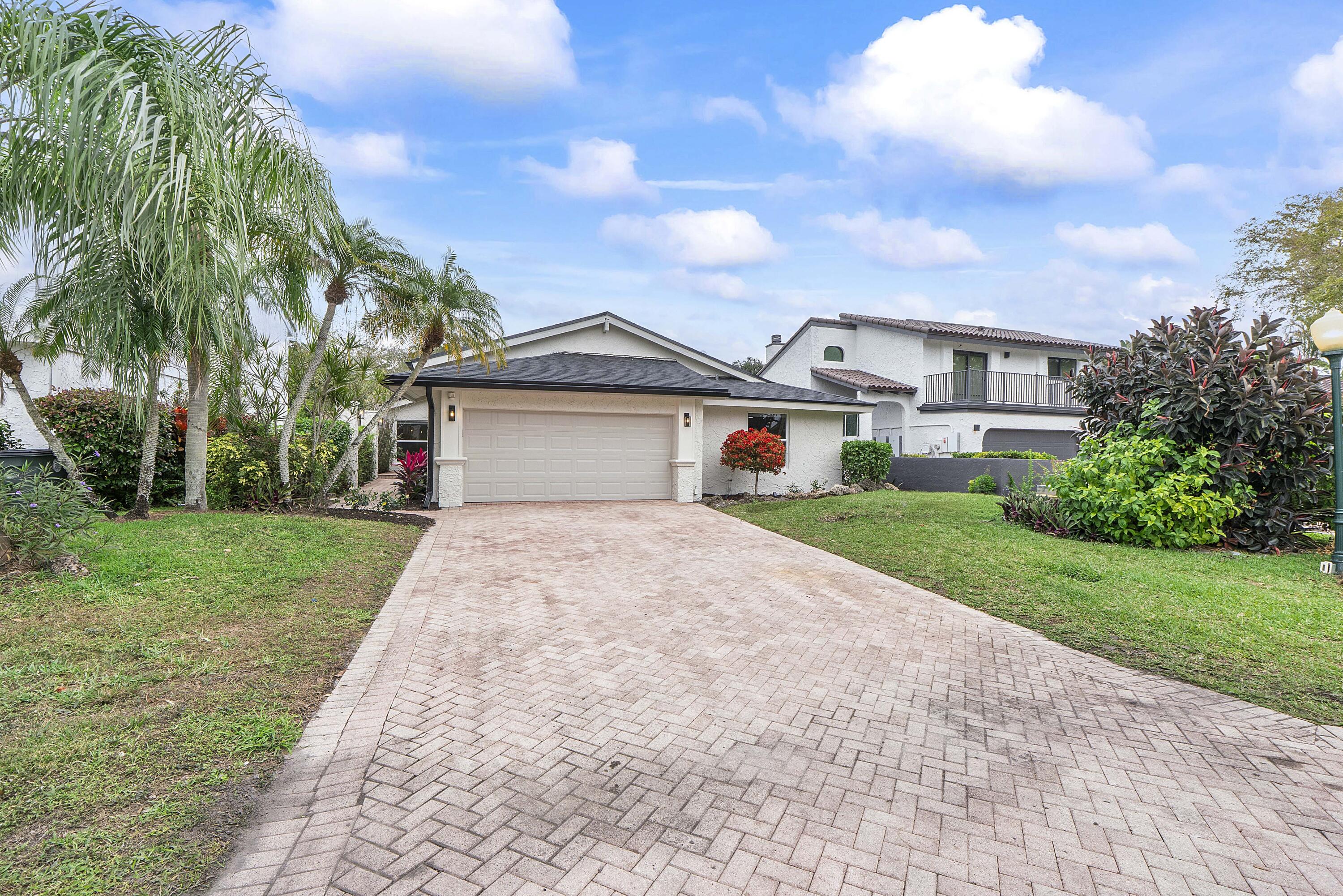 6443 Pond Apple Road