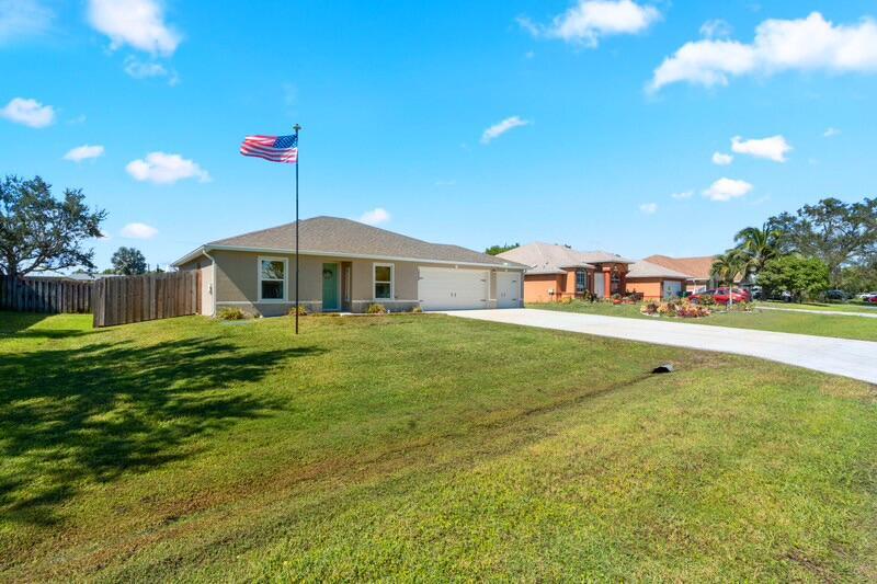 PORT ST LUCIE SECTION 3 - Residential