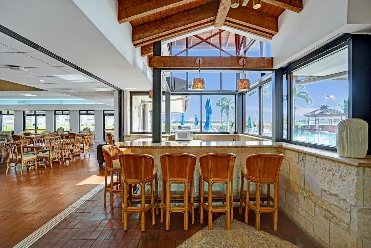 HALF MOON BAY CONDO - Residential Lease