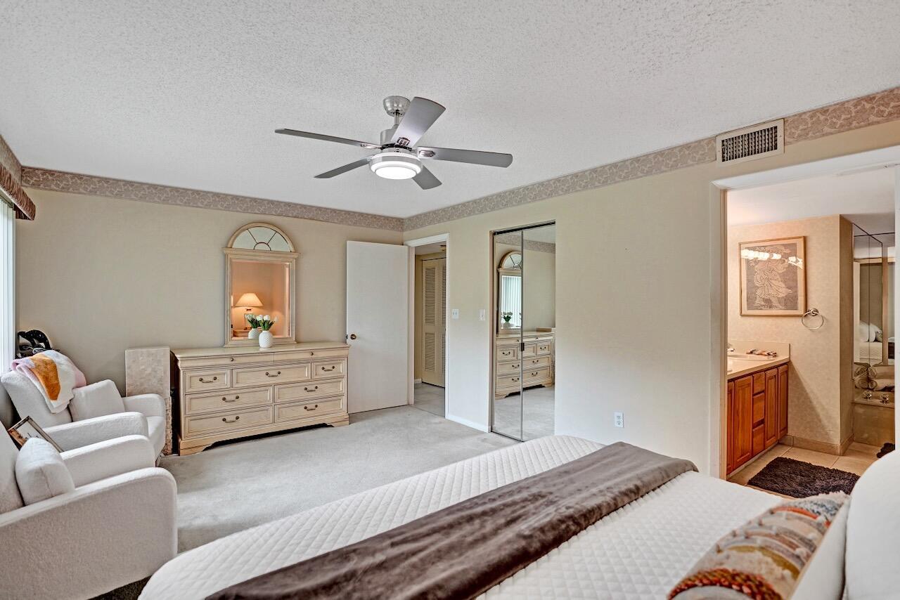 HALF MOON BAY CONDO - Residential Lease