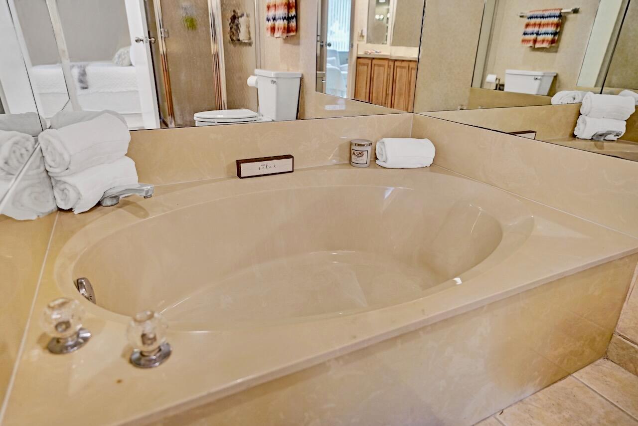 HALF MOON BAY CONDO - Residential Lease