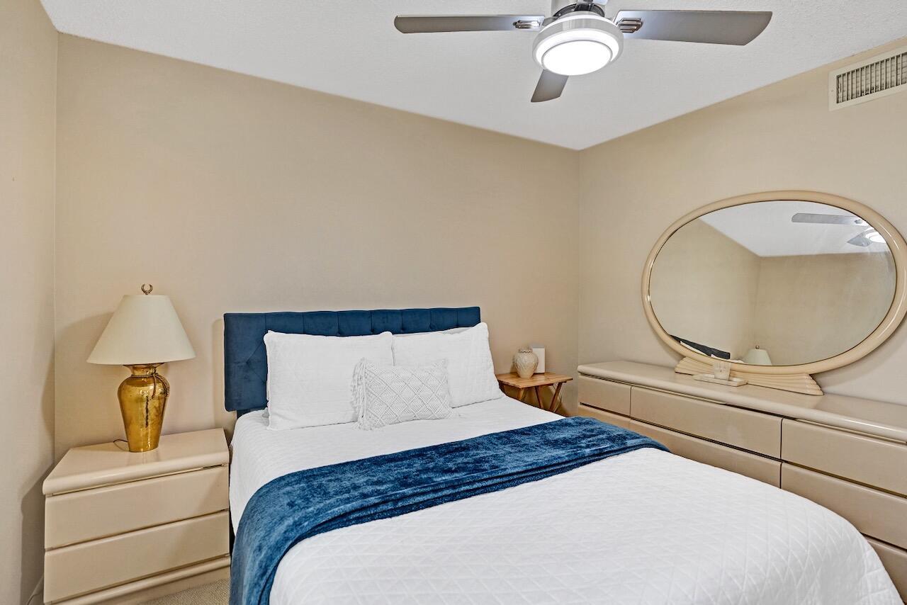 HALF MOON BAY CONDO - Residential Lease