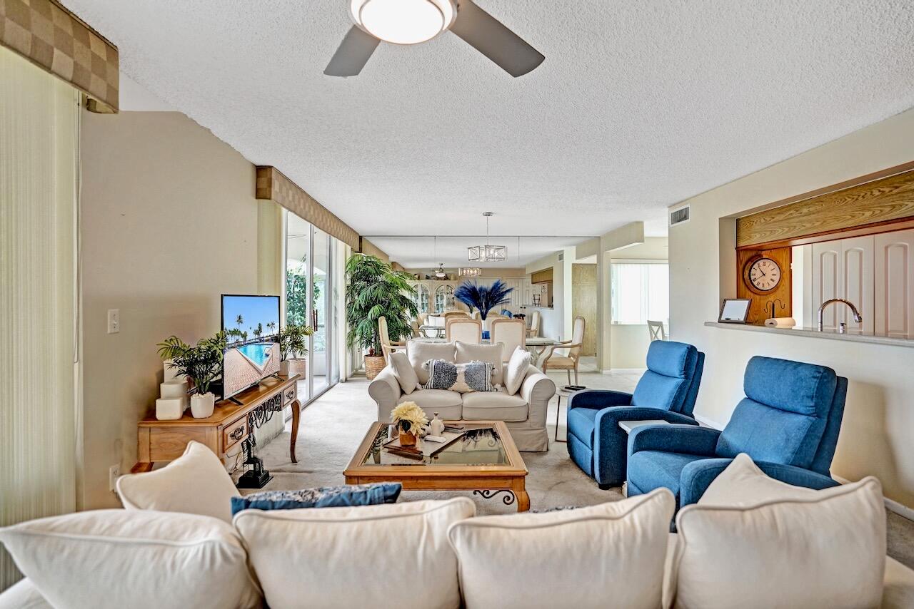 HALF MOON BAY CONDO - Residential Lease