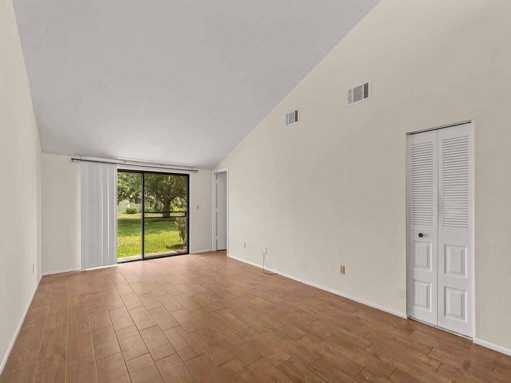 Photo of 1494 SE Colchester Circle, Port Saint Lucie, FL 34952 (MLS # B26060523)
