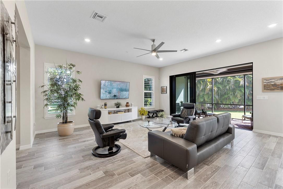Boca Flores - Residential