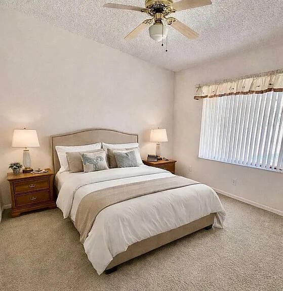 KENSINGTON WALK CONDO - Residential