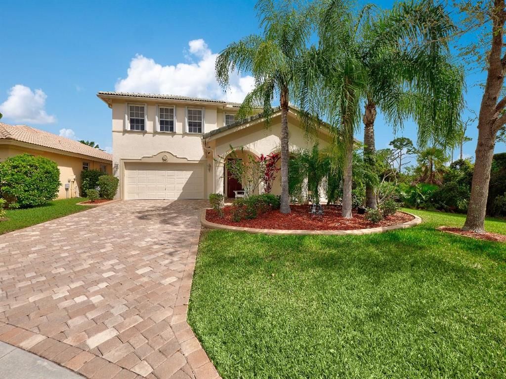 Photo of 5067 SE Askew Avenue, Stuart, FL 34997 (MLS # R10694789)