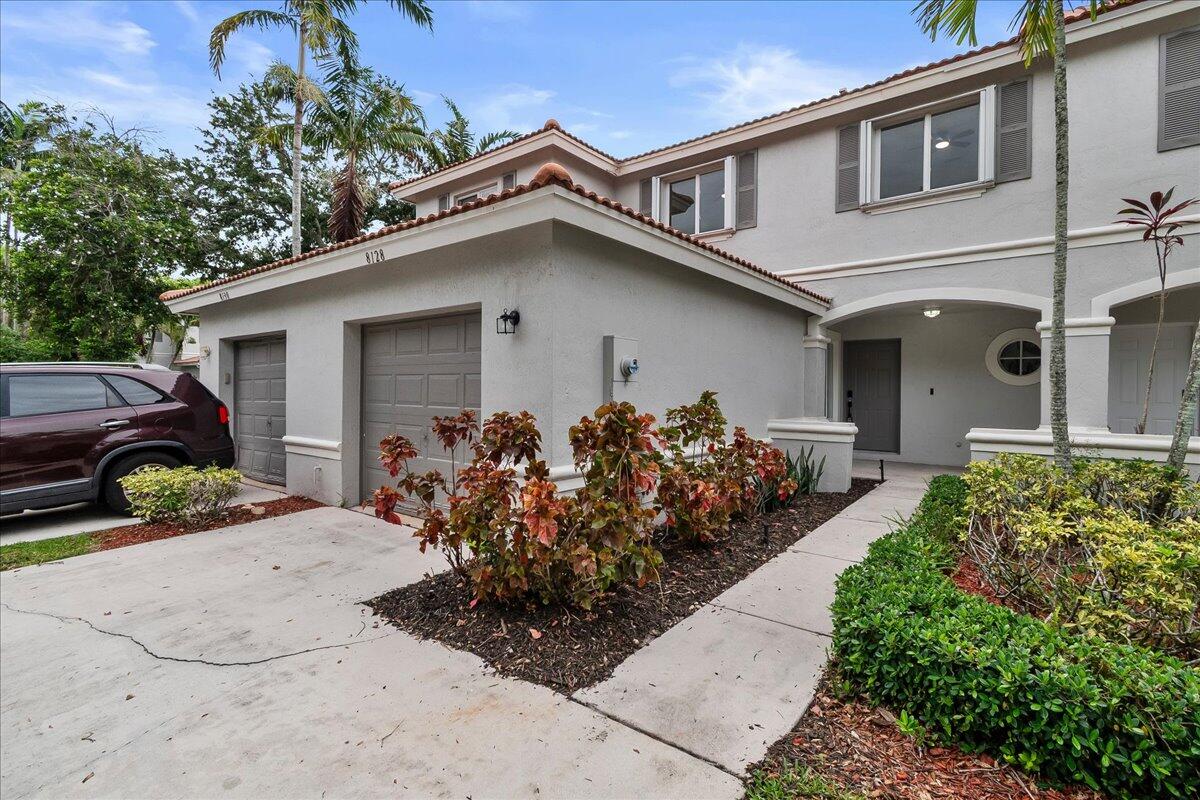 8128 BIG PINE Way, Riviera Beach FL 33407