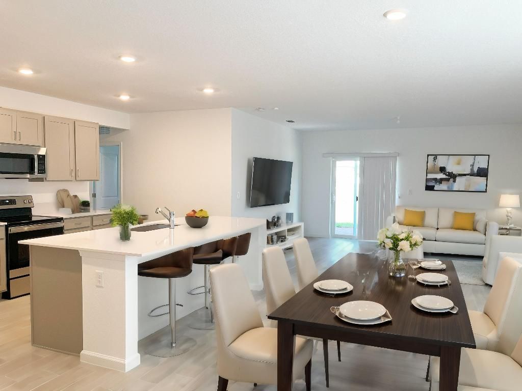 Photo of 998 Bent Creek Drive #998, Fort Pierce, FL 34947 (MLS # R10979094)