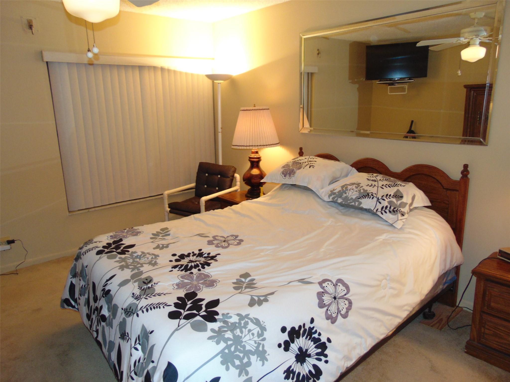 MEADOWRIDGE EAST - Residential