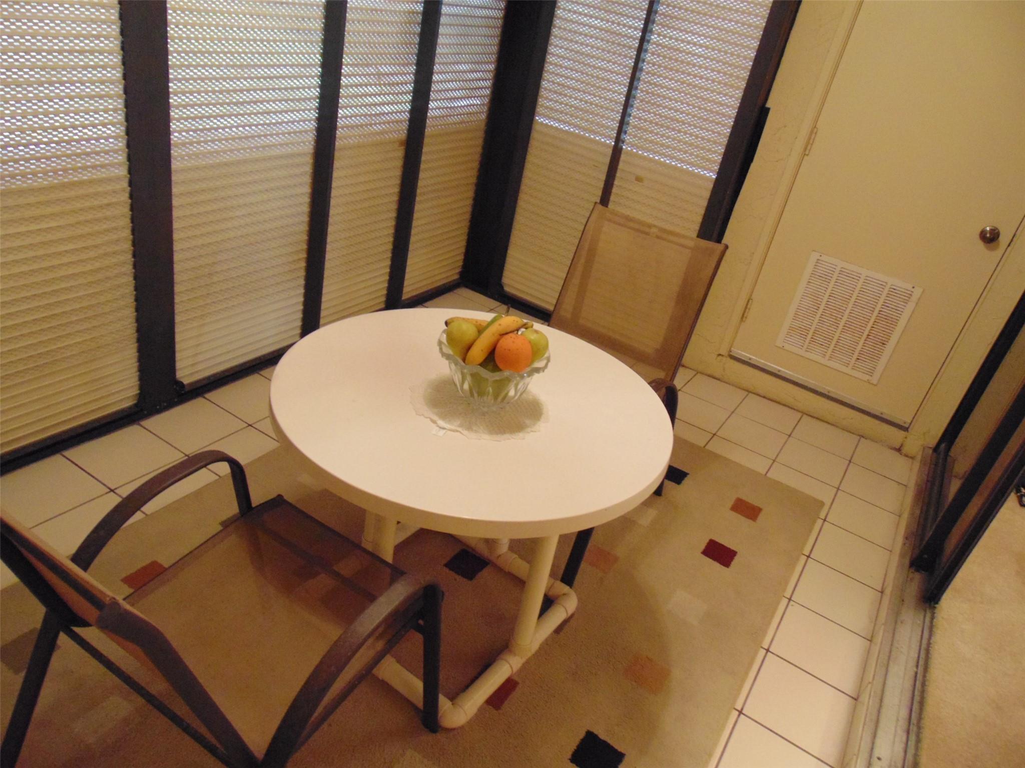 MEADOWRIDGE EAST - Residential