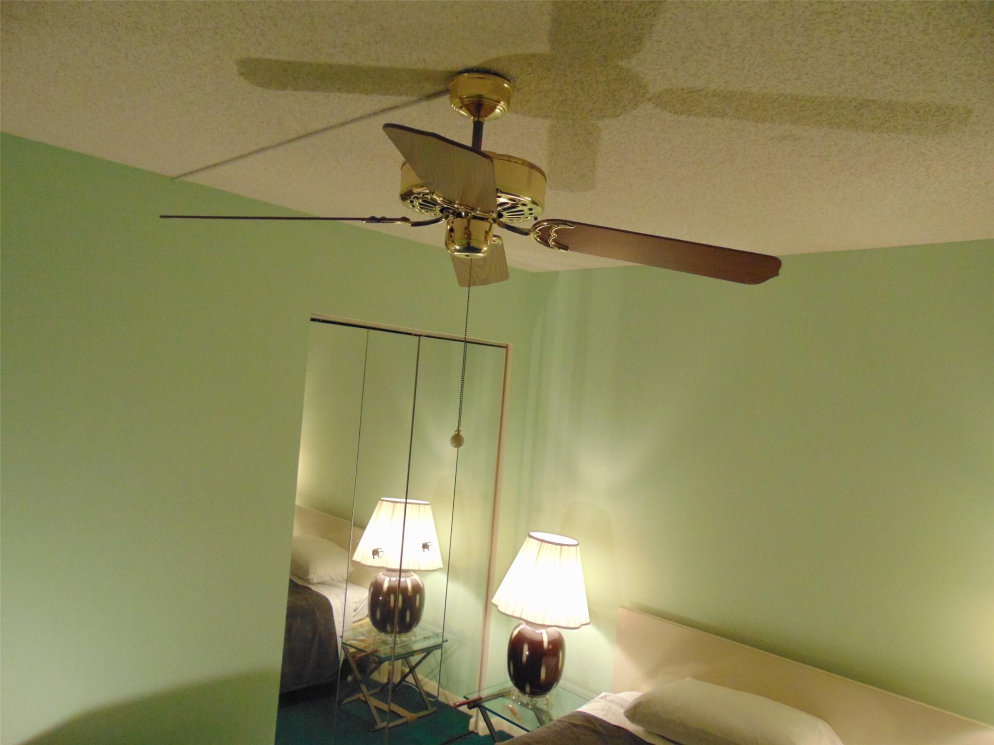 MEADOWRIDGE EAST - Residential