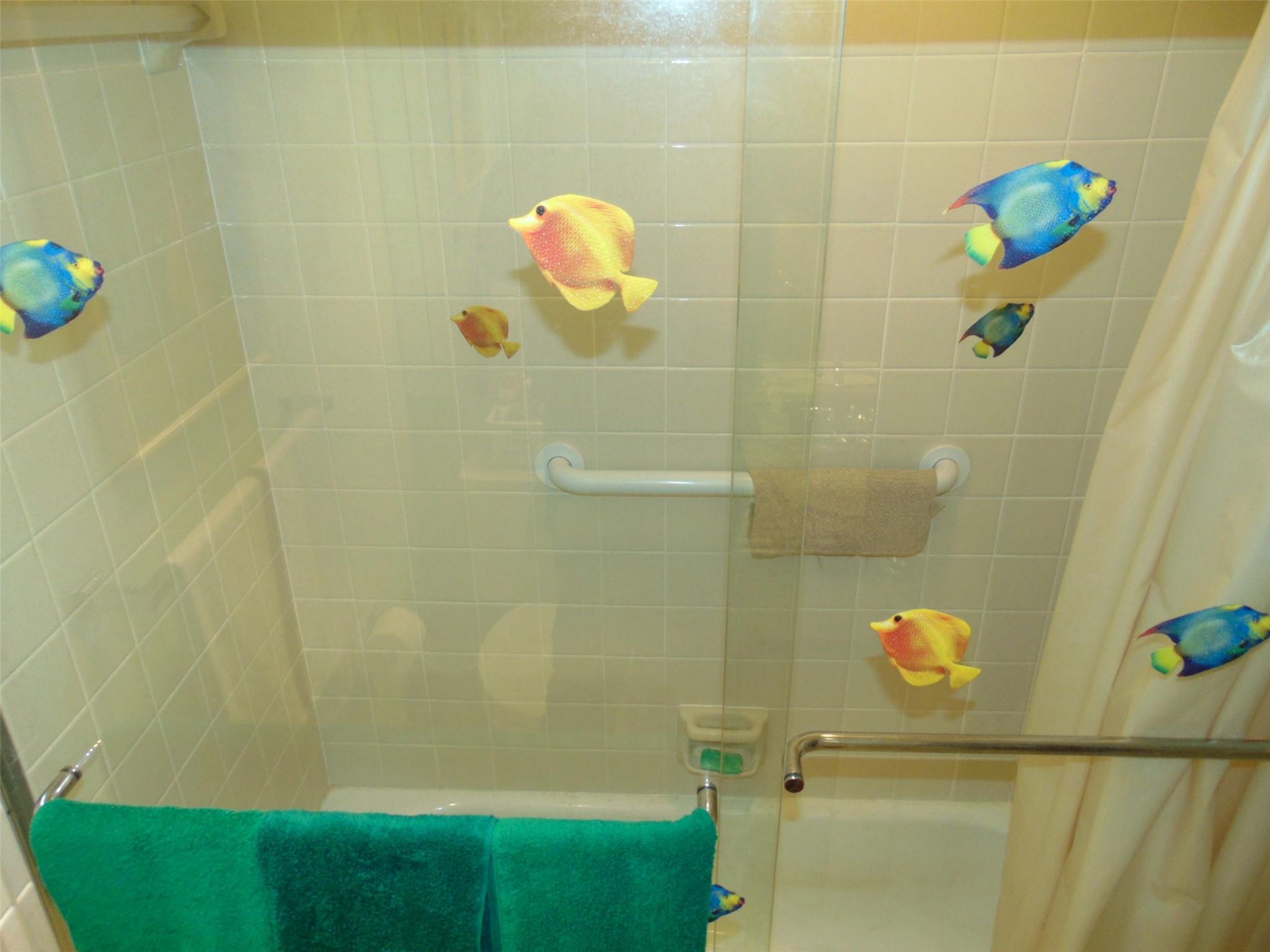 MEADOWRIDGE EAST - Residential