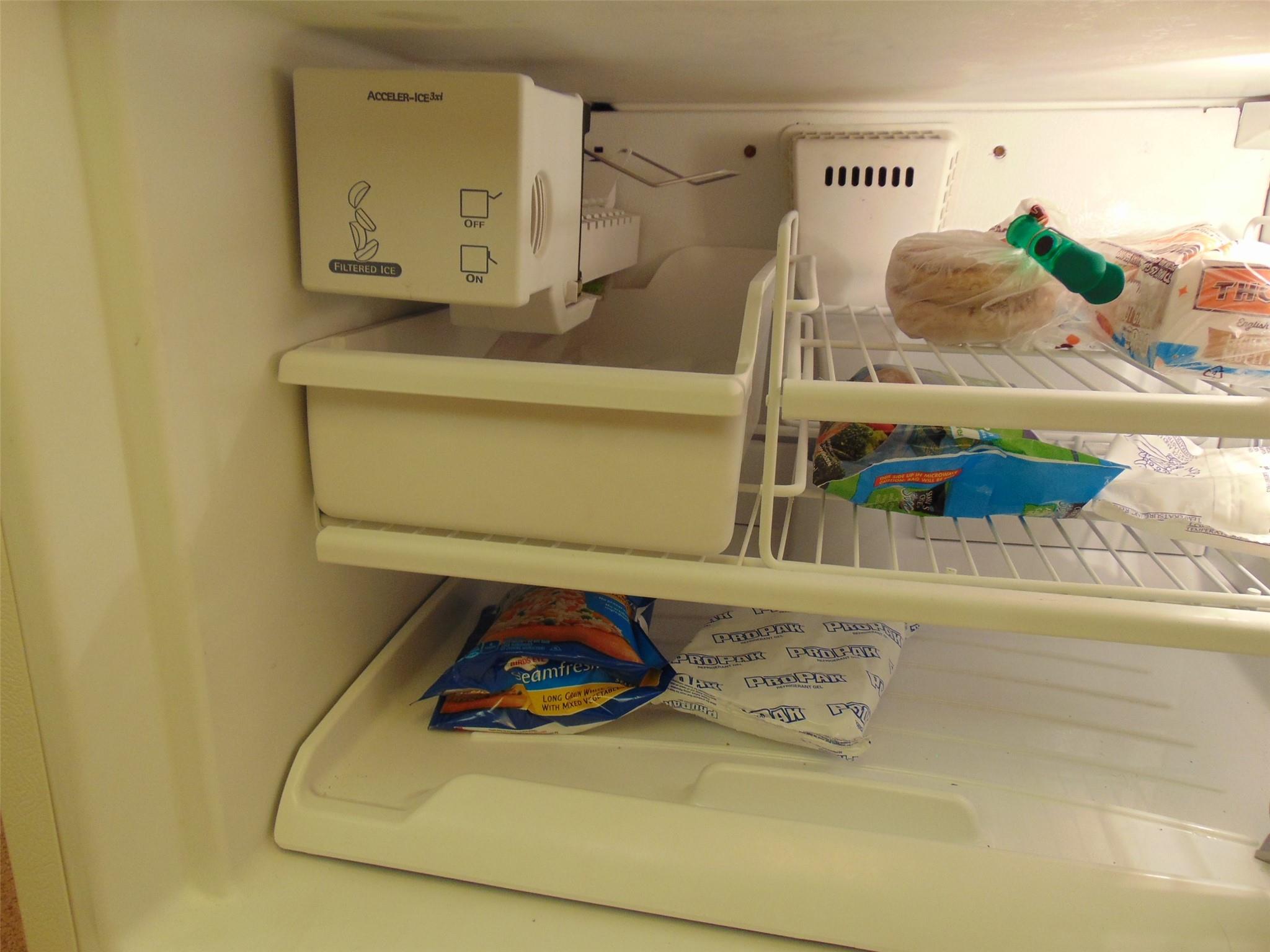 MEADOWRIDGE EAST - Residential