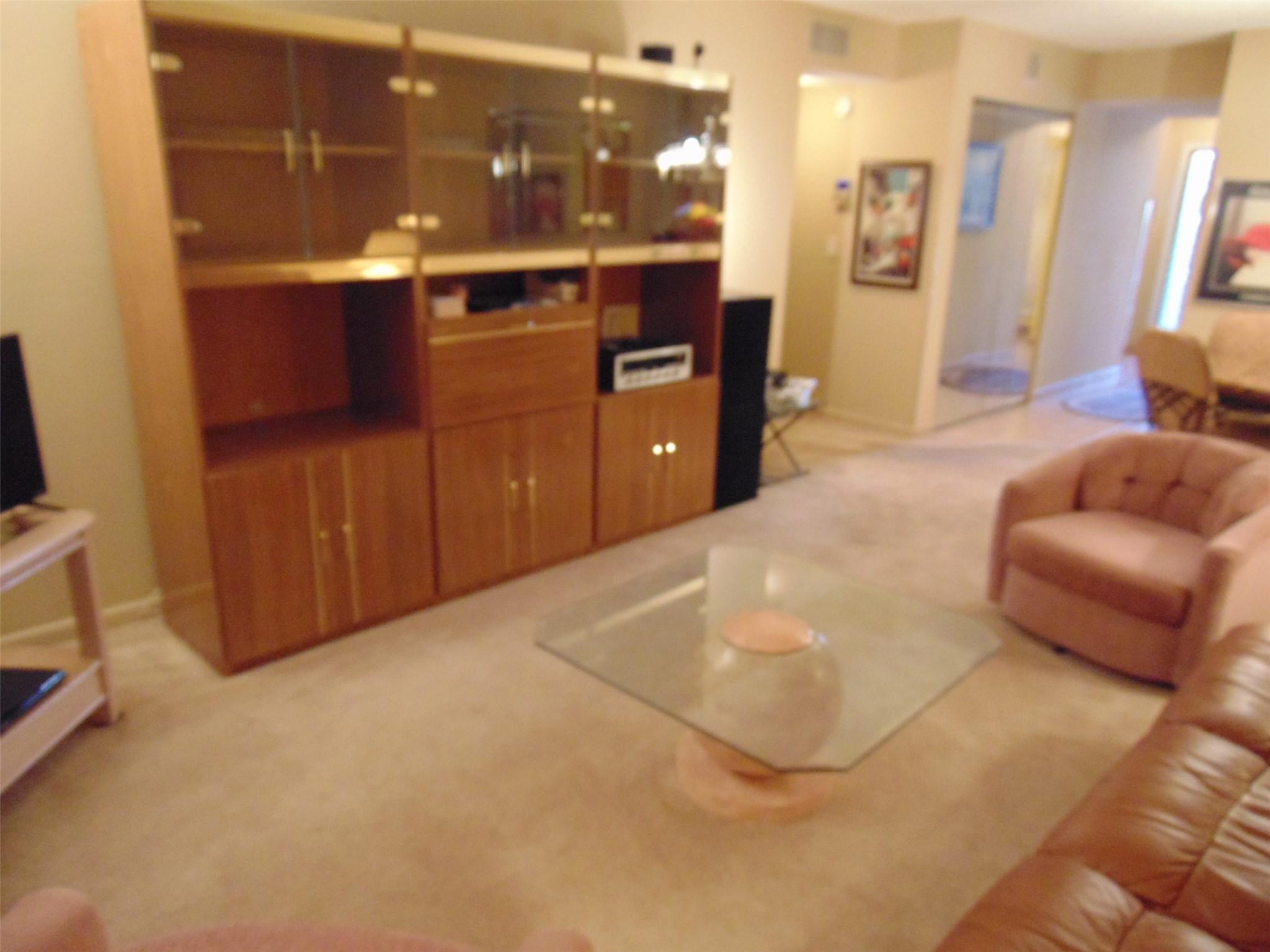 MEADOWRIDGE EAST - Residential