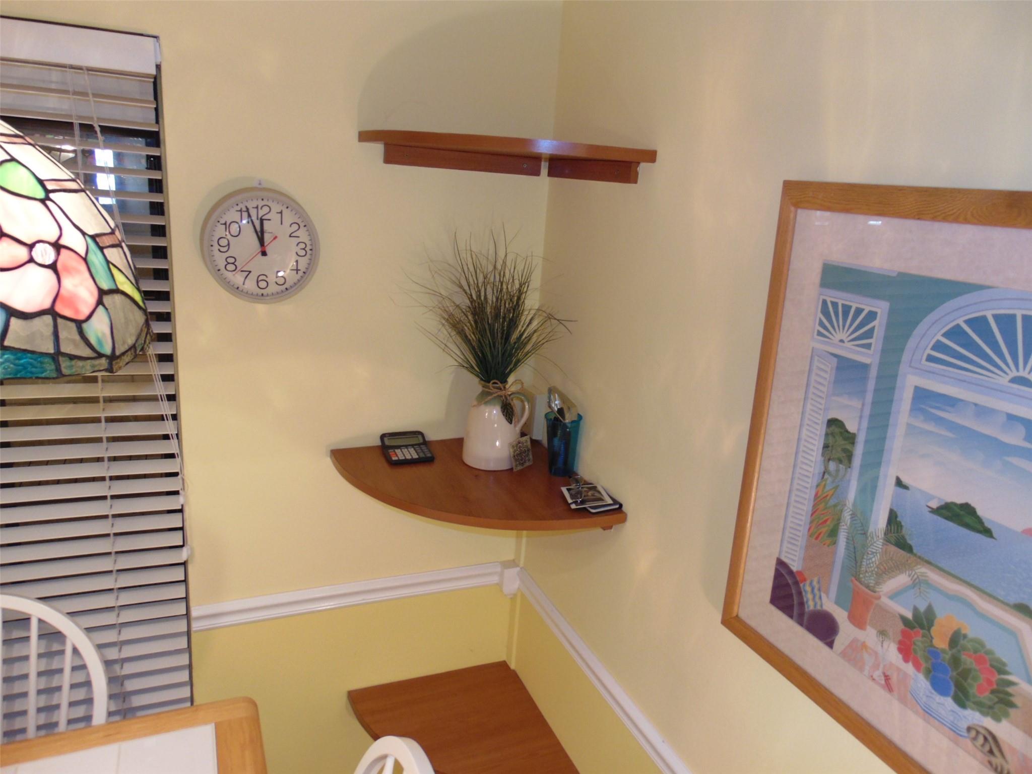 MEADOWRIDGE EAST - Residential