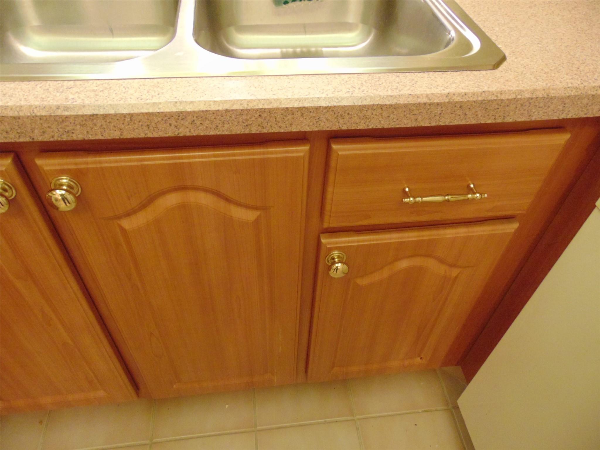 MEADOWRIDGE EAST - Residential