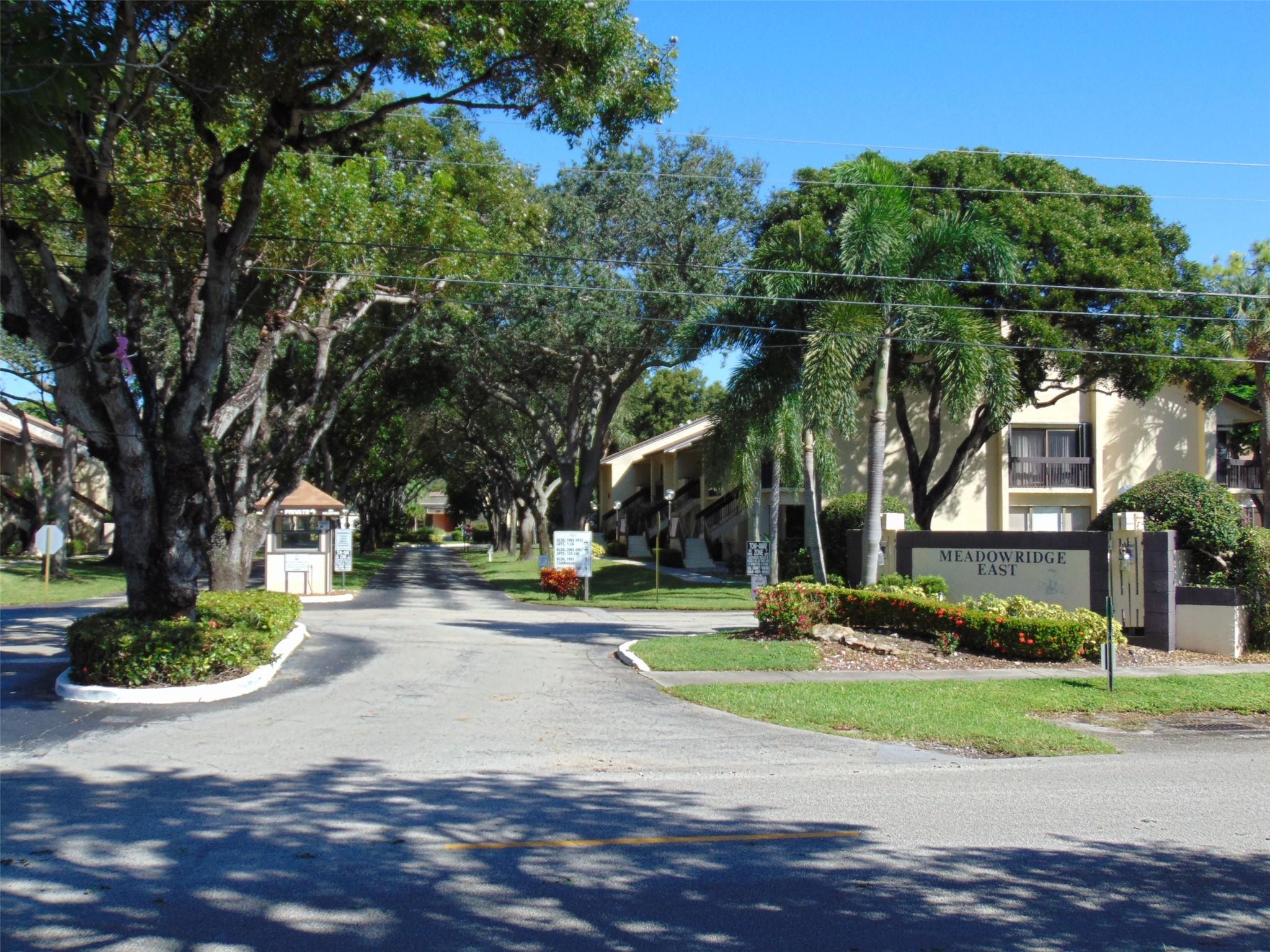 MEADOWRIDGE EAST - Residential