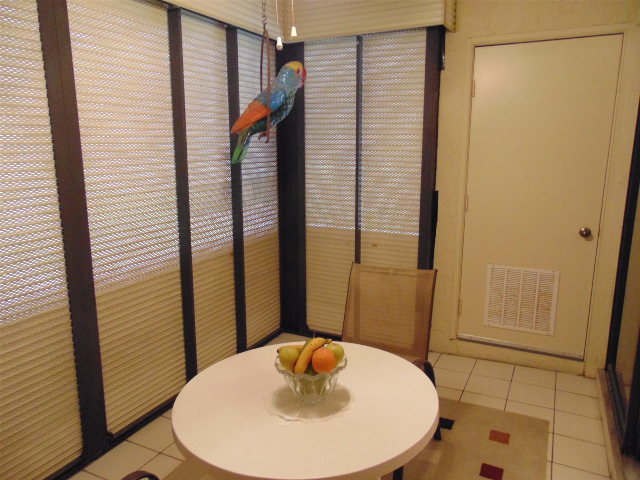 MEADOWRIDGE EAST - Residential