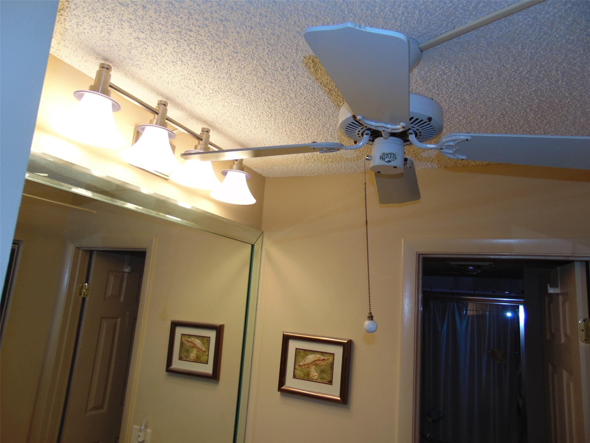 MEADOWRIDGE EAST - Residential