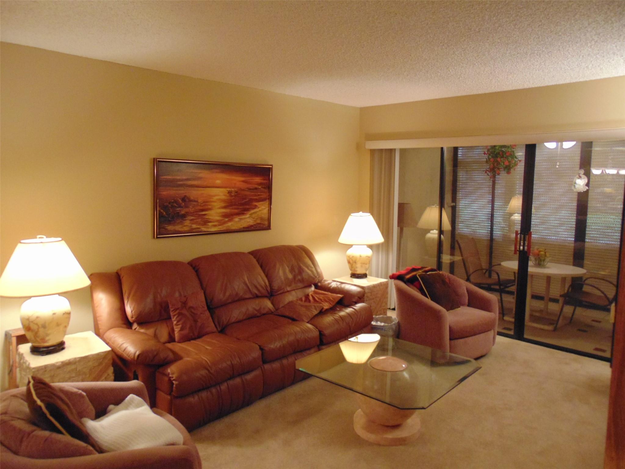 MEADOWRIDGE EAST - Residential