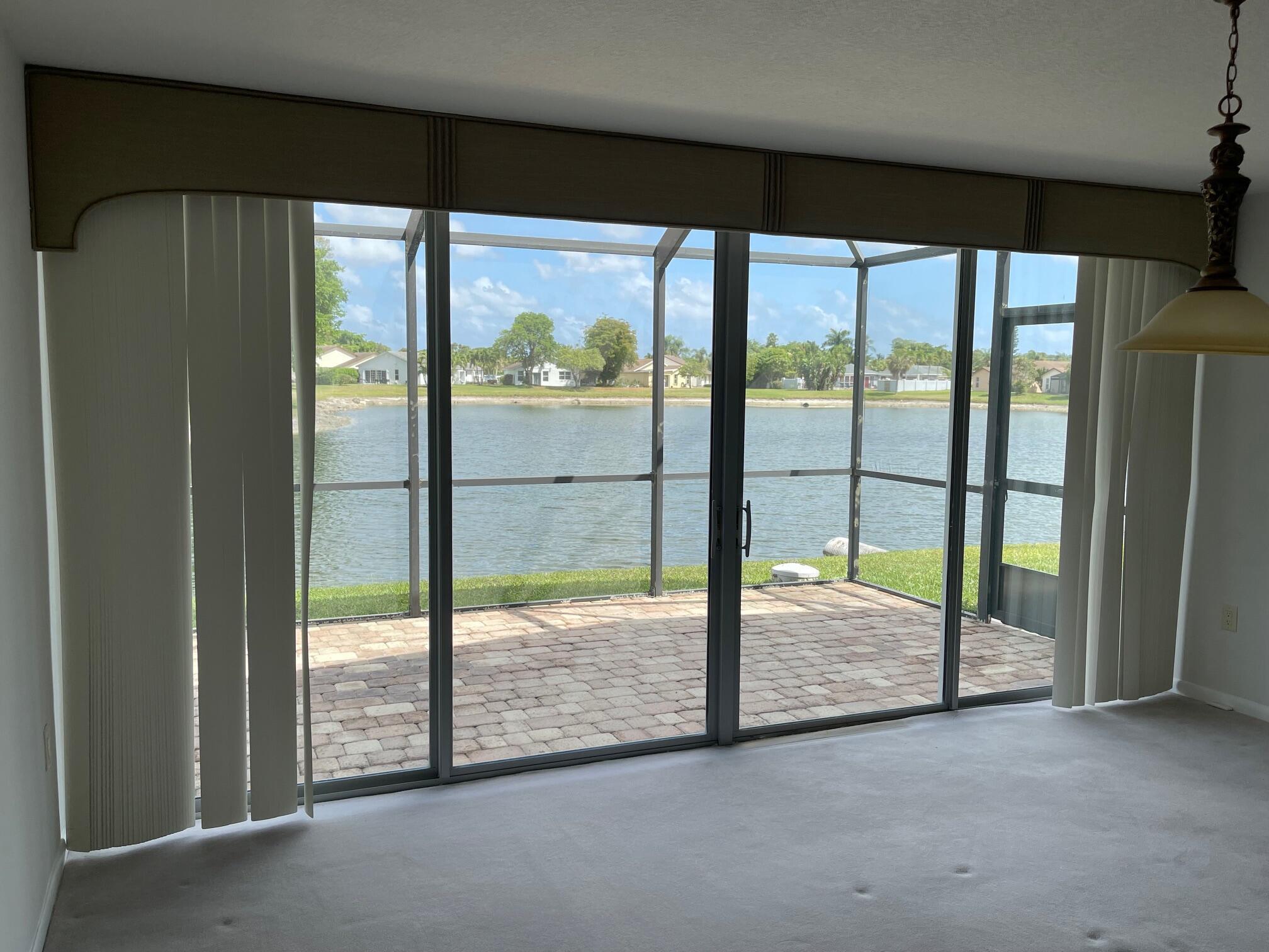 PINE SPRINGS - Residential