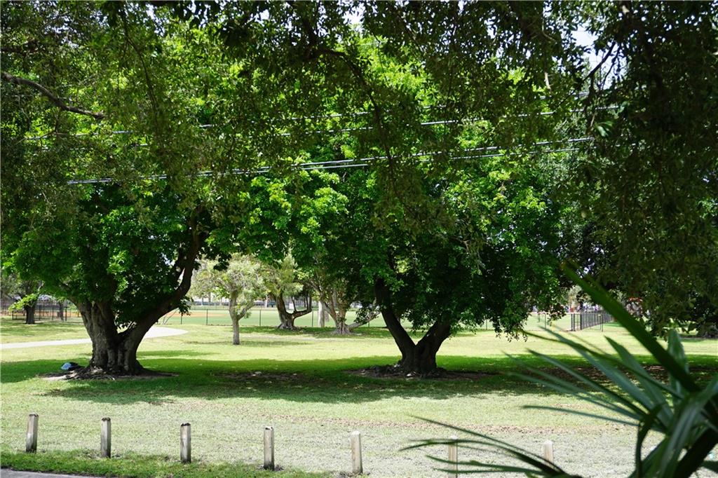 VICTORIA PARK PLACE - Residential